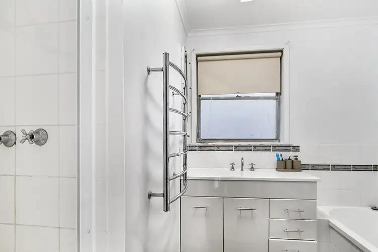 Sixth view of Homely house listing, 4 Dugan Street, Sale VIC 3850