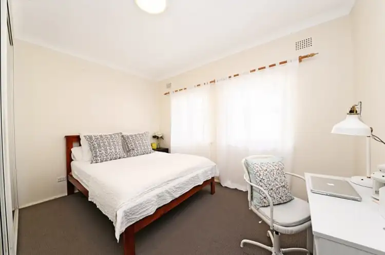 Third view of Homely unit listing, 4/156 Oberon Street, Coogee NSW 2034