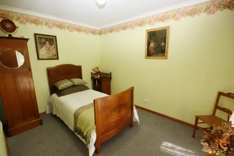Fifth view of Homely house listing, 521 Linton-Carngham Road, Snake Valley VIC 3351