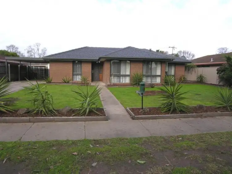 6 Marilyn Way, Sale VIC 3850