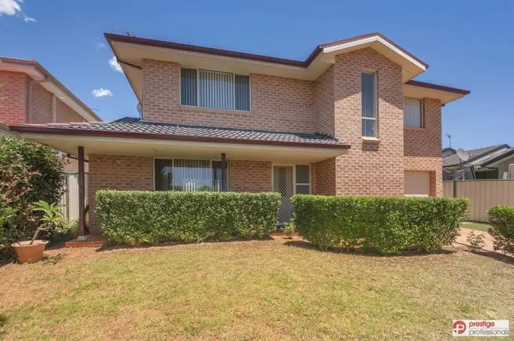 2B Nelligen Close, Prestons NSW 2170