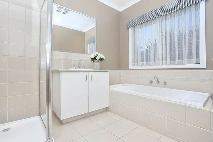 Sixth view of Homely house listing, 5 The Causeway, Taylors Hill VIC 3037