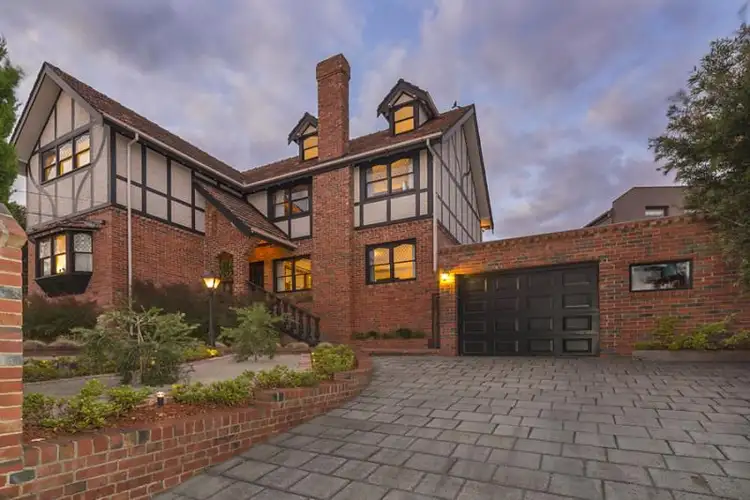 15 Royal Parade, Parkdale VIC 3195