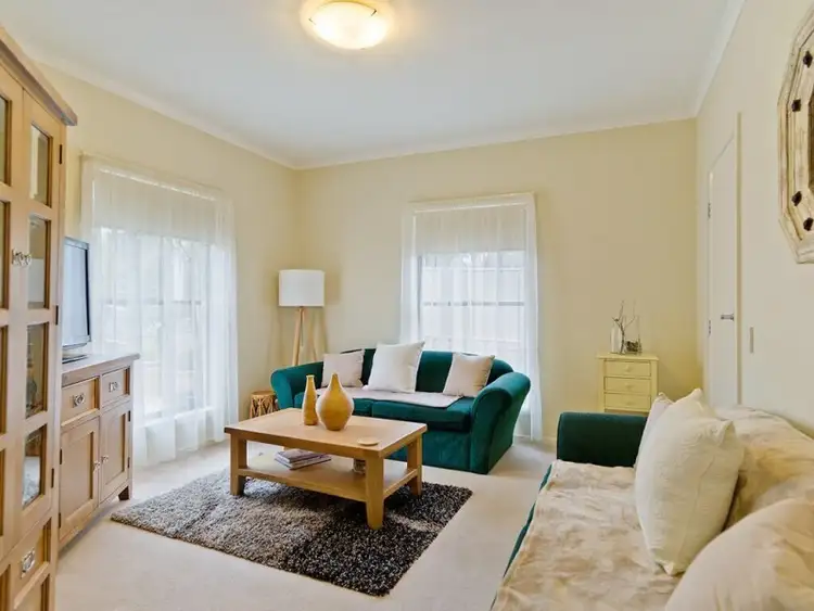 Second view of Homely unit listing, 2/3 Maldon Road, Castlemaine VIC 3450