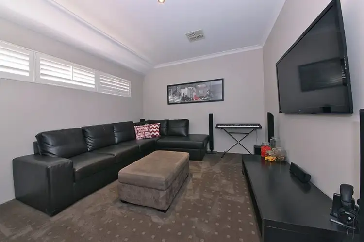 Second view of Homely house listing, 19 Atley Pass, Carramar WA 6031