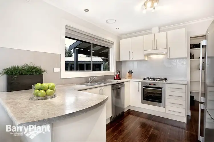 Second view of Homely house listing, 5 Erldunda Court, Lilydale VIC 3140