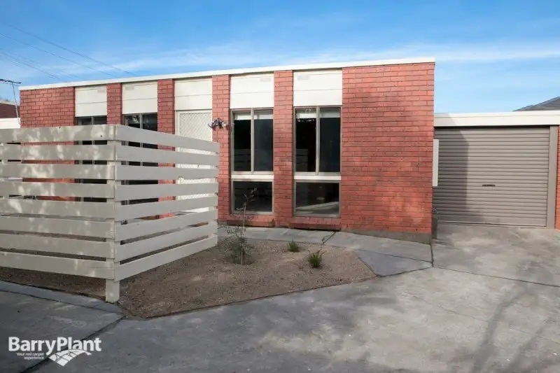 Main view of Homely unit listing, 2/28 Olive Road, Eumemmerring VIC 3177