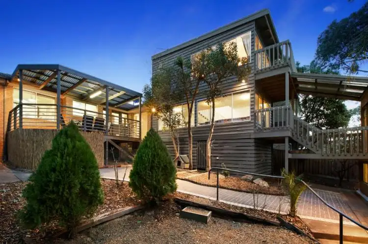 9 Coniston Street, Diamond Creek VIC 3089