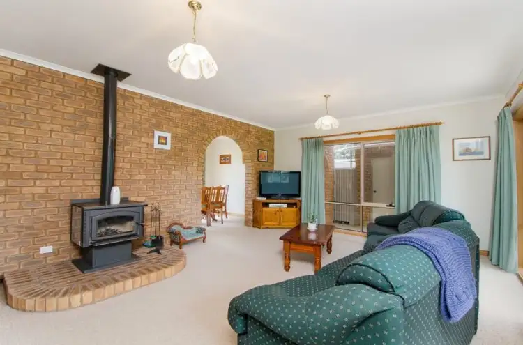Fifth view of Homely house listing, 10 Casuarina Grove, Nelson VIC 3292