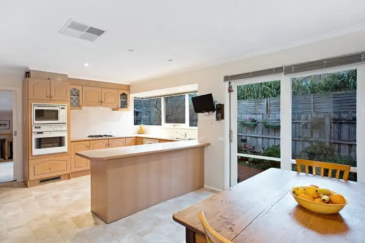 Fifth view of Homely house listing, 2 Sonia Street, Ringwood VIC 3134