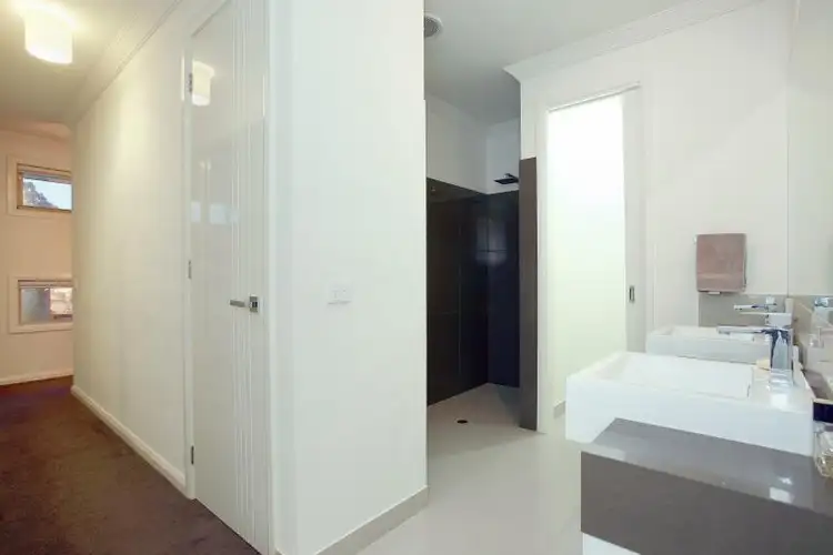 Sixth view of Homely house listing, 29 Verdant Avenue, Sandhurst VIC 3977