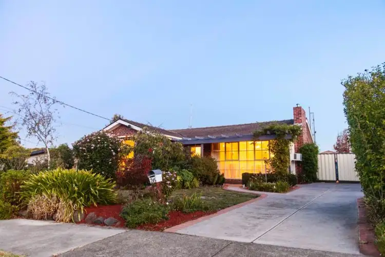 26 Lee Anne Crescent, Bundoora VIC 3083