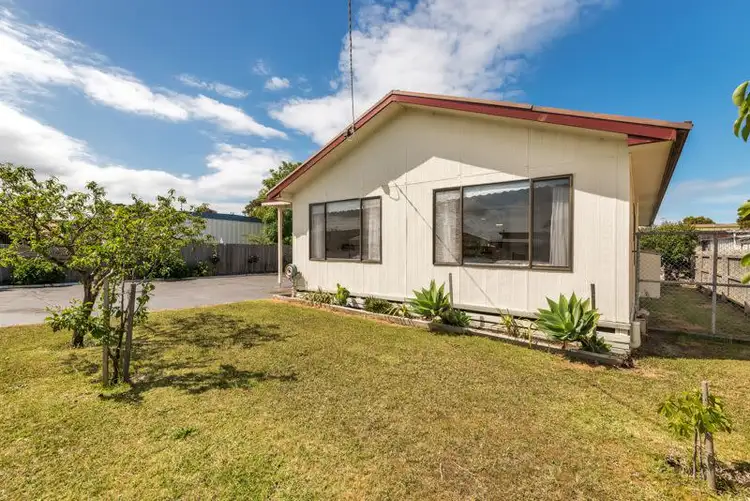 Second view of Homely house listing, 25 Coatsworth Avenue, St Leonards VIC 3223