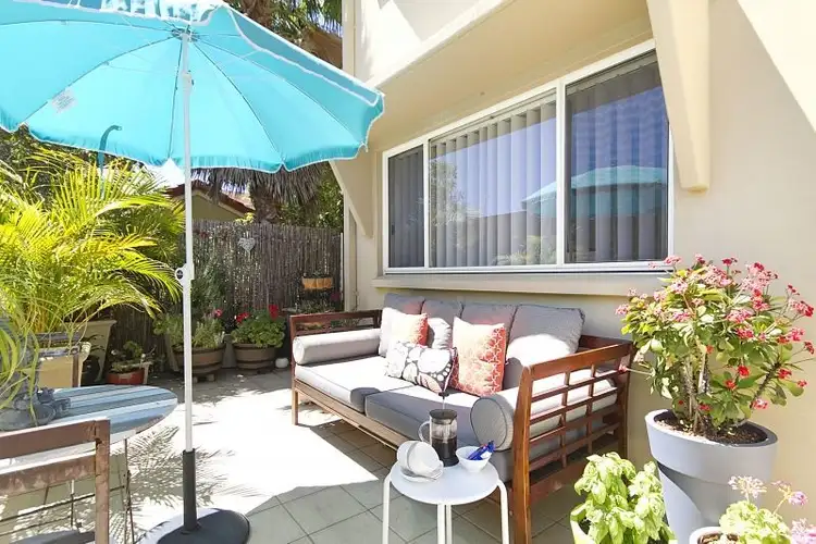 3/91 Mclean Street, Coolangatta QLD 4225