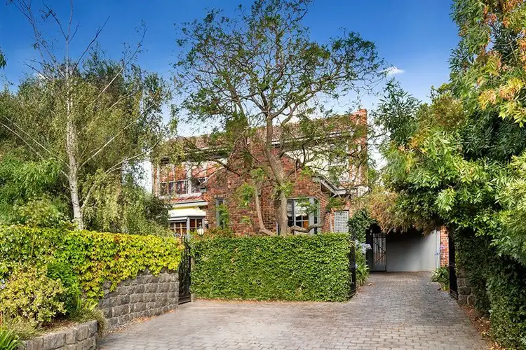 5 Tower Hill Road, Glen Iris VIC 3146
