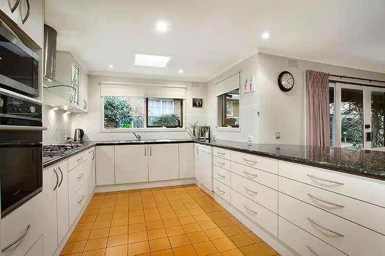 Fifth view of Homely house listing, 7 Larool Close, Doncaster East VIC 3109