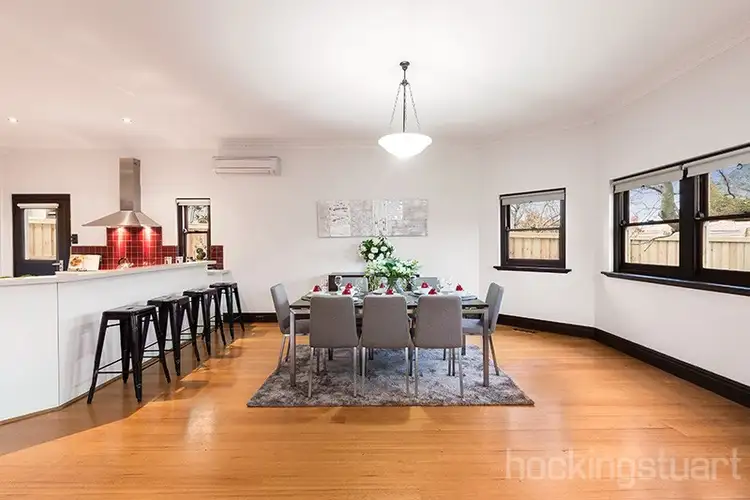 Fourth view of Homely house listing, 2 Joyous Gard Court, Murrumbeena VIC 3163