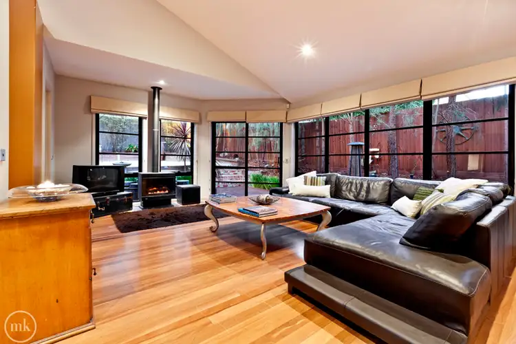 Fifth view of Homely house listing, 2 Dale Avenue, Eltham North VIC 3095