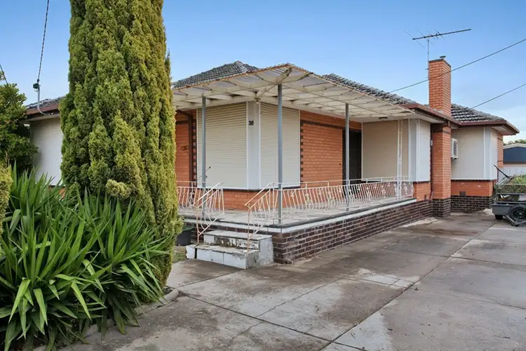 36 Sanders Avenue, Sunshine West VIC 3020