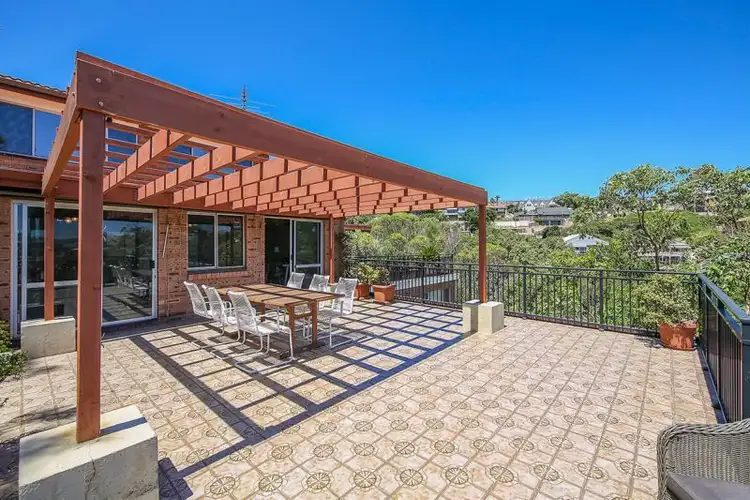 Main view of Homely unit listing, 2/48 Nesca Parade, The Hill NSW 2300