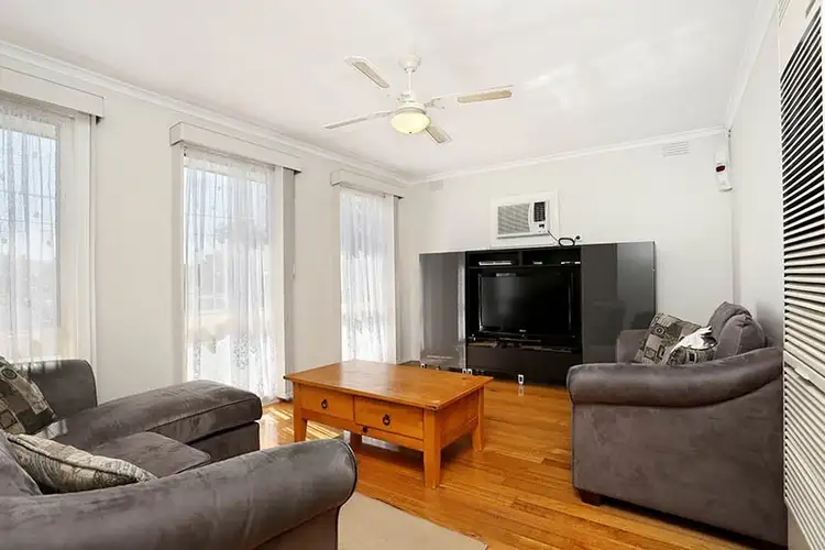 Fourth view of Homely house listing, 6 Glenmaggie Drive, St Albans VIC 3021