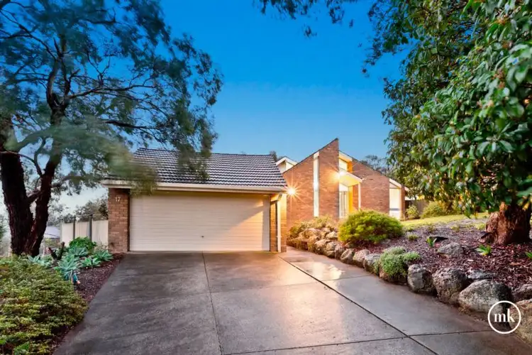 17 Lincoln Drive, Lower Plenty VIC 3093
