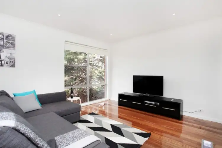 Fourth view of Homely house listing, 27 Ninda Court, Westmeadows VIC 3049