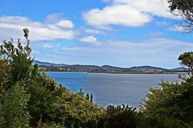 16-18 River Leads Drive, George Town TAS 7253