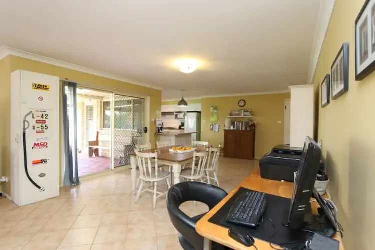 Fourth view of Homely house listing, 11 Julianne Close, Bolwarra NSW 2320