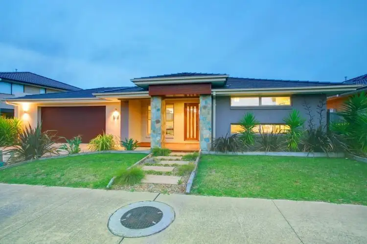 29 Verdant Avenue, Sandhurst VIC 3977