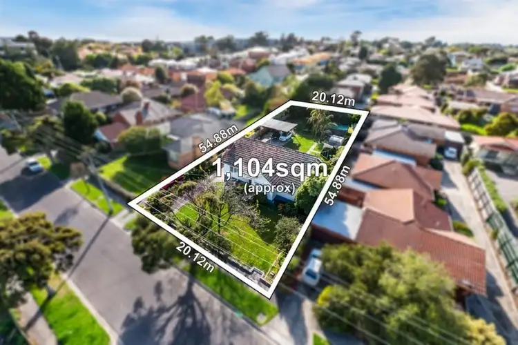 Main view of Homely house listing, 7 Wridgway Avenue, Burwood VIC 3125