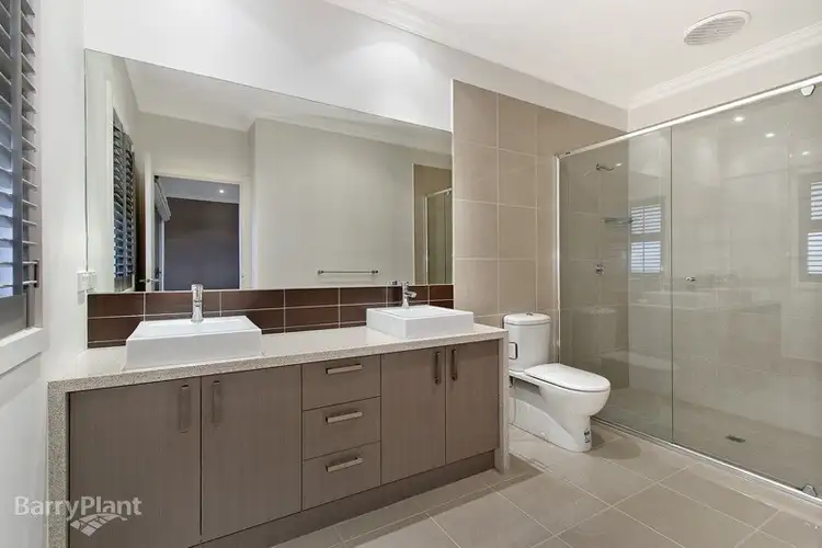 Seventh view of Homely house listing, 2/25 Canberra Avenue, Berwick VIC 3806
