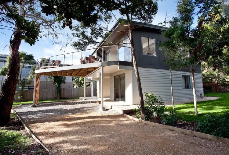 12 Banks Street, Mccrae VIC 3938