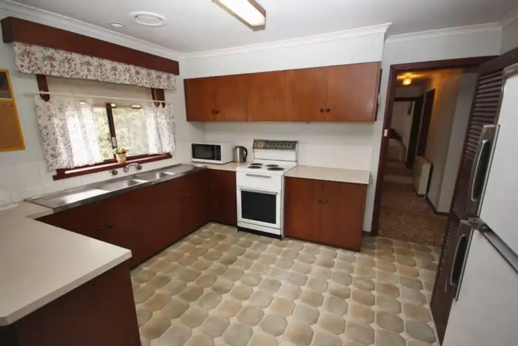 Second view of Homely house listing, 6 Blake Street, Skipton VIC 3361