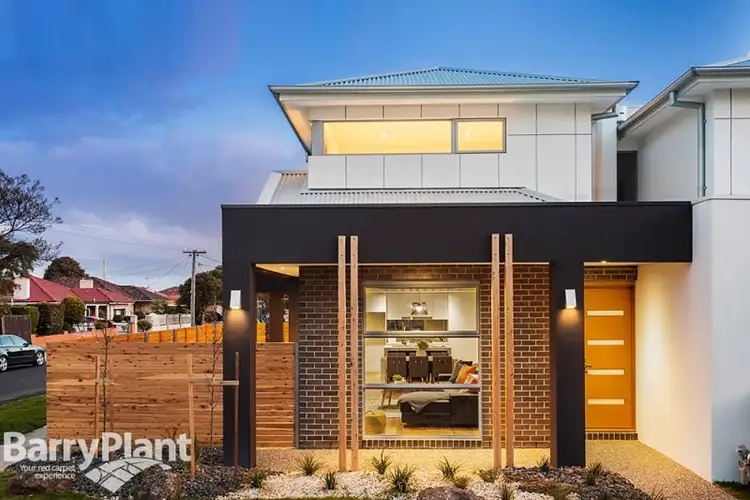 15 McArthurs Road, Altona North VIC 3025