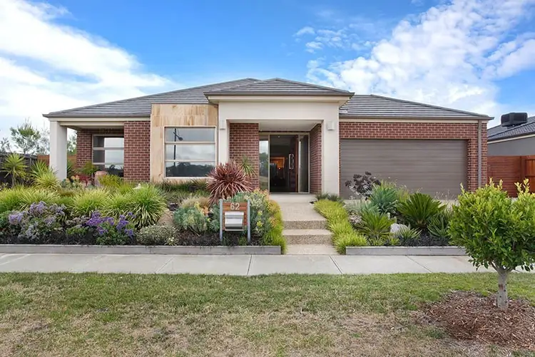 62 Sandarra Boulevard, Sandhurst VIC 3977