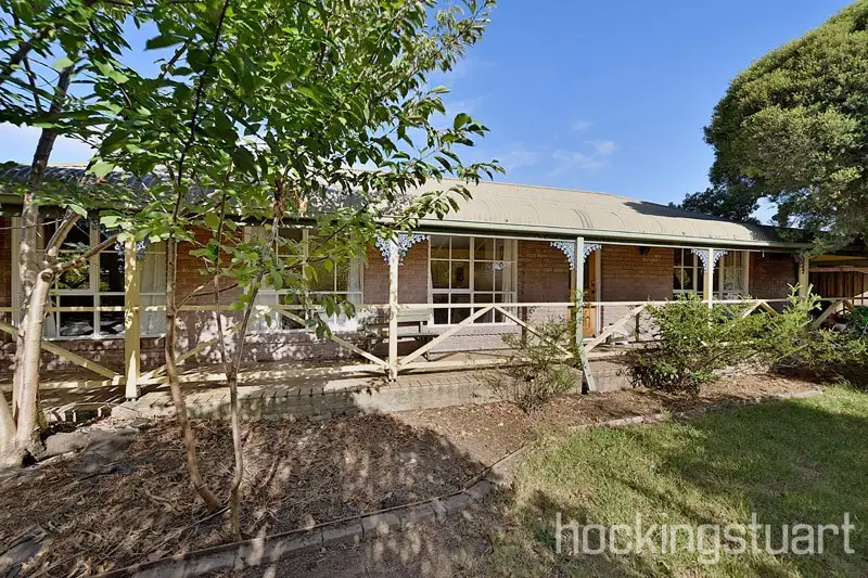 Main view of Homely house listing, 10 Cheviot Avenue, Berwick VIC 3806