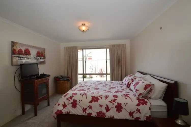 Fifth view of Homely townhouse listing, 2/17 Logan Drive, Wangaratta VIC 3677