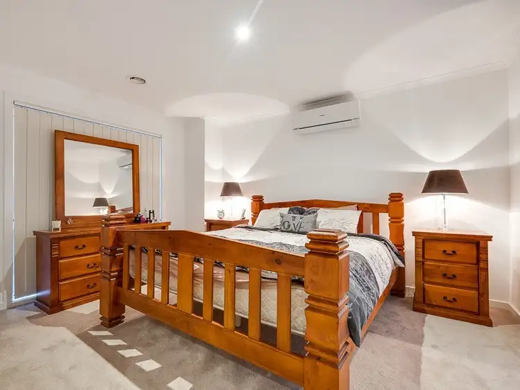 Second view of Homely house listing, 4 Loire Close, Hoppers Crossing VIC 3029