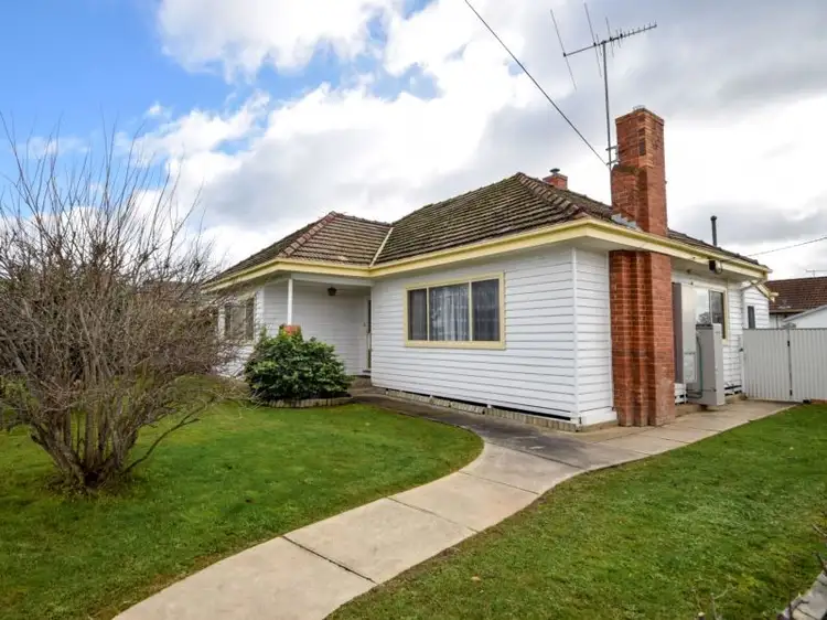 Main view of Homely house listing, 2 Burke & Wills Place, Wangaratta VIC 3677