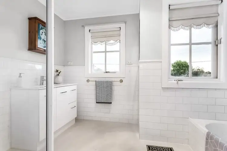 Sixth view of Homely townhouse listing, 16 Collings Court, Pascoe Vale VIC 3044