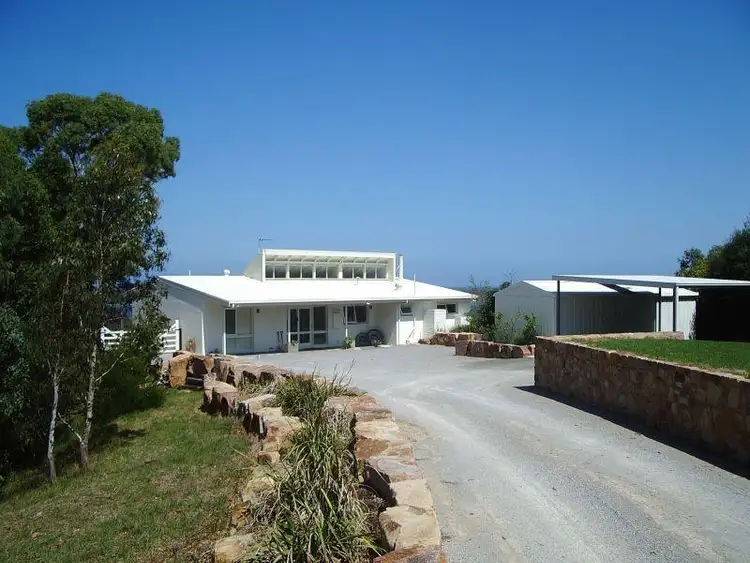17 Highview Rise, Metung VIC 3904