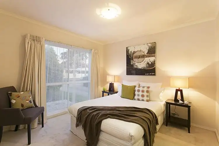 Fourth view of Homely unit listing, 1/37 Royal Road, Bonbeach VIC 3196