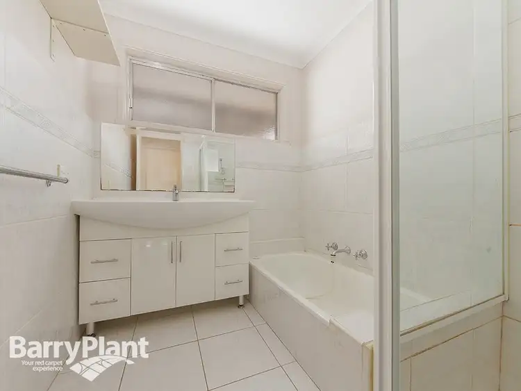Fifth view of Homely house listing, 20 Angelique Grove, Albanvale VIC 3021