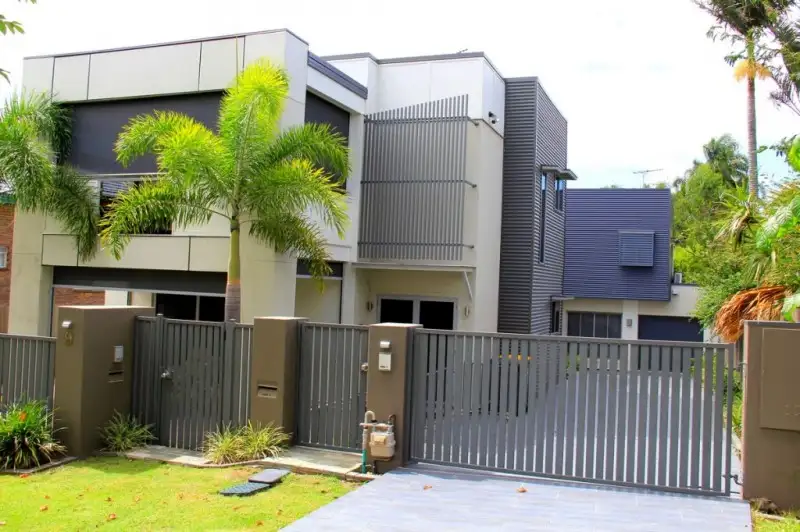 Main view of Homely townhouse listing, 1/9 Derby Street, Coorparoo QLD 4151