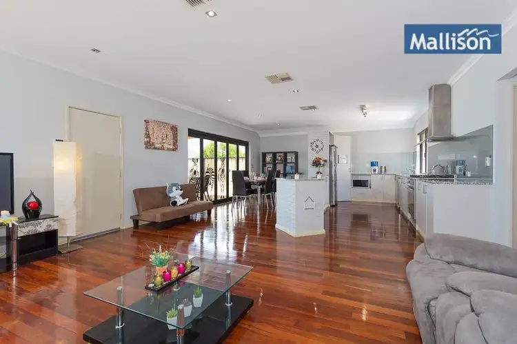 10 Vermillion Way, Success WA 6164