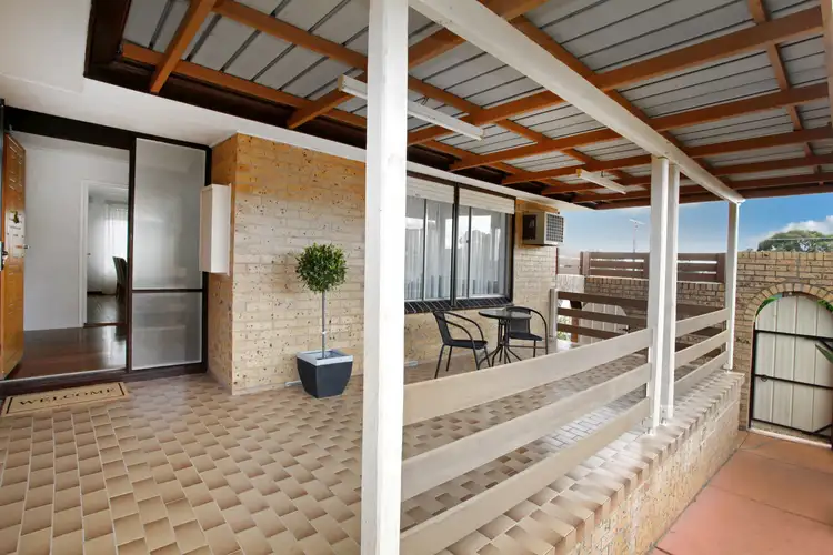 Fourth view of Homely house listing, 4 Castleton Court, Gladstone Park VIC 3043