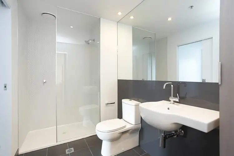 Fourth view of Homely unit listing, 302/4 Bik Lane, Fitzroy North VIC 3068