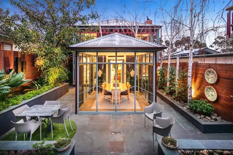 2/72 Erskine Street, North Melbourne VIC 3051
