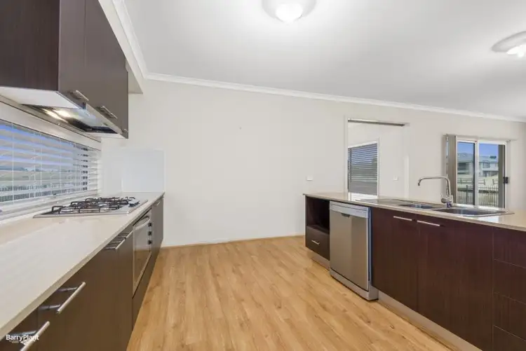 Seventh view of Homely house listing, 30 Watersedge Cove, Sanctuary Lakes VIC 3030